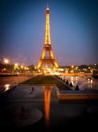 La Tour Eiffel depuis les jardins du Trocadero, Paris